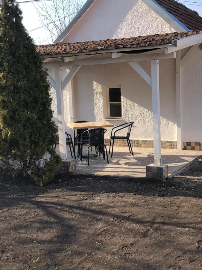 Mormota Vendégház Mezőkövesd Exterior foto