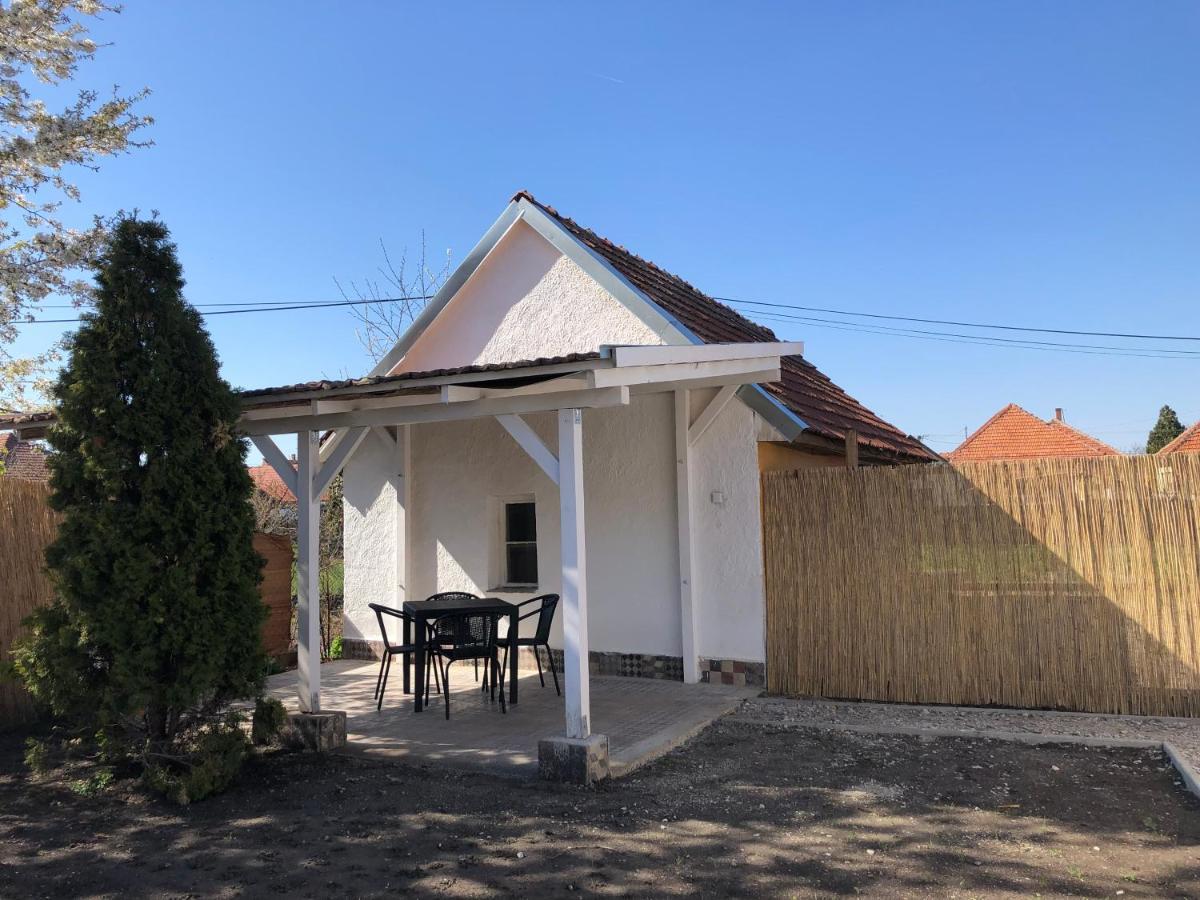 Mormota Vendégház Mezőkövesd Exterior foto